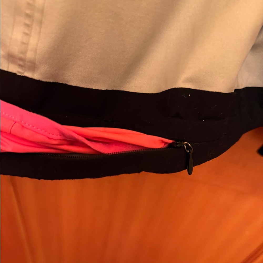 Rapha Core Rainjacket - Picture 8 of 11